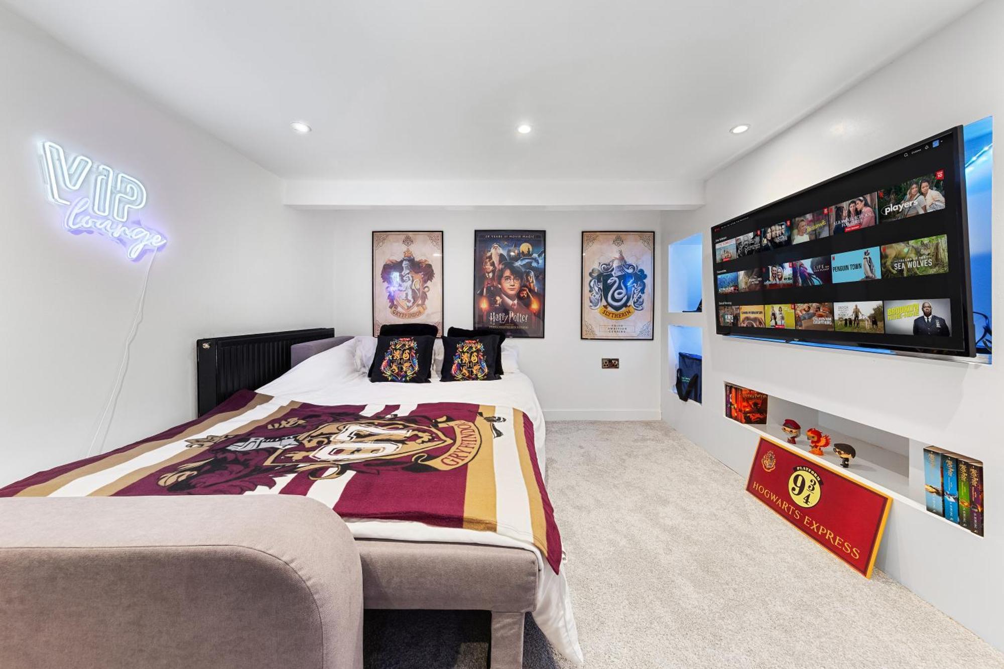The Hogwarts Retreat - Cinema Room - Special May Offer - 25Th - 31St Γουάτφορντ Εξωτερικό φωτογραφία