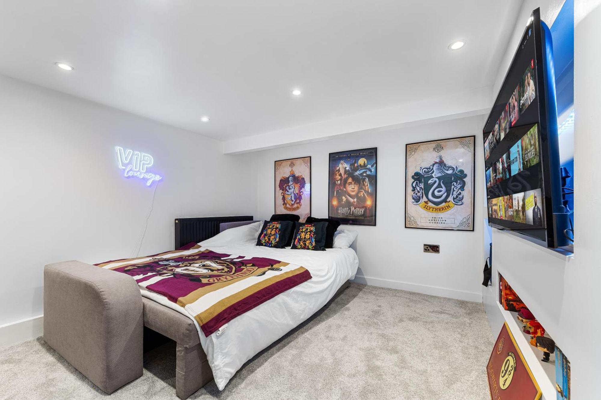 The Hogwarts Retreat - Cinema Room - Special May Offer - 25Th - 31St Γουάτφορντ Εξωτερικό φωτογραφία